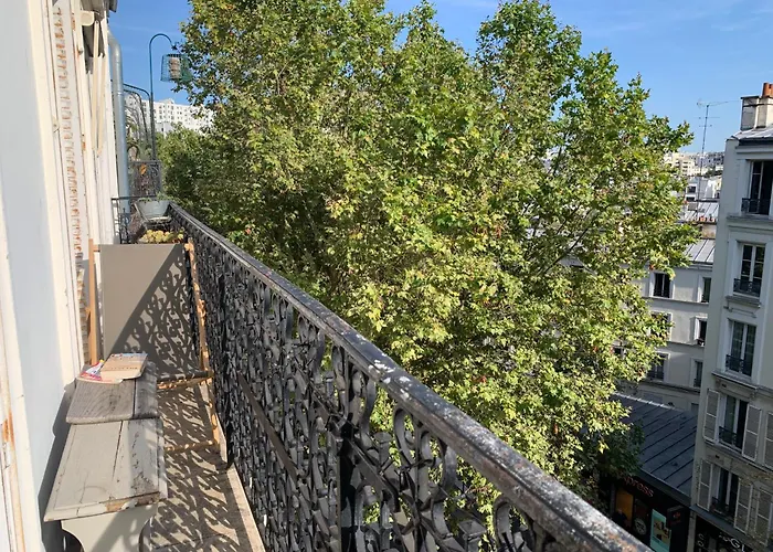 54m2 Quartier Jourdain 75020 Etage 5 Sans Ascenseur * Paris